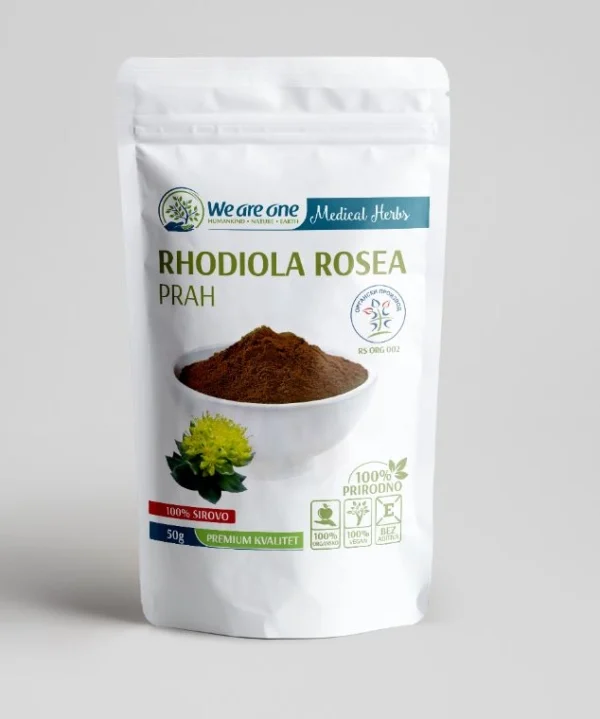 Rhodiola Rosea prah u beloj kesici od 50g sa tamnim prahom i žutim cvetovima